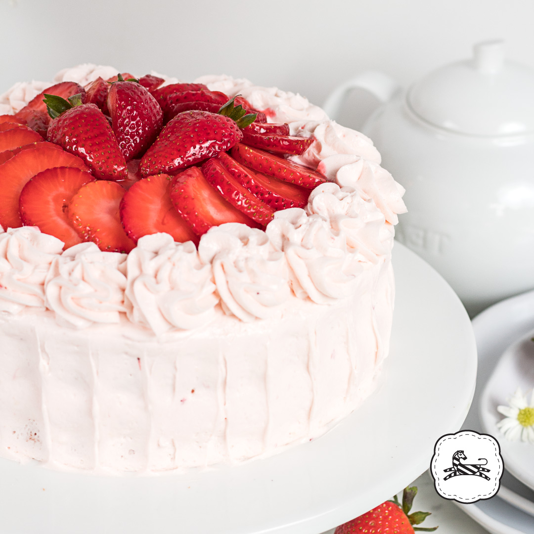 Pastel de Yogurt de Fresas – Pasteles – Cakes – Suqiée Repostería