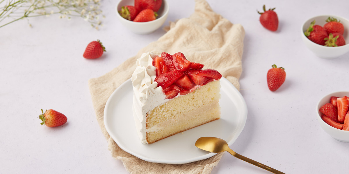 Pastel de Fresas con Crema – Pasteles – Cakes – Suqiée Repostería